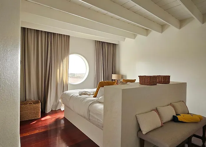 By The Sea 빌라 Mala